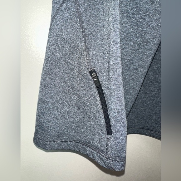 Lululemon Size 4/6 - Picture 5 of 5